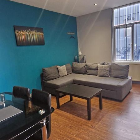 Lewis Apartment 1 Northern Quarter Sleeps Upto 4 Manchester Exterior photo