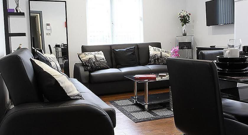 Lewis Apartment 1 Northern Quarter Sleeps Upto 4 Manchester Exterior photo