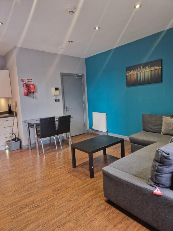 Lewis Apartment 1 Northern Quarter Sleeps Upto 4 Manchester Exterior photo